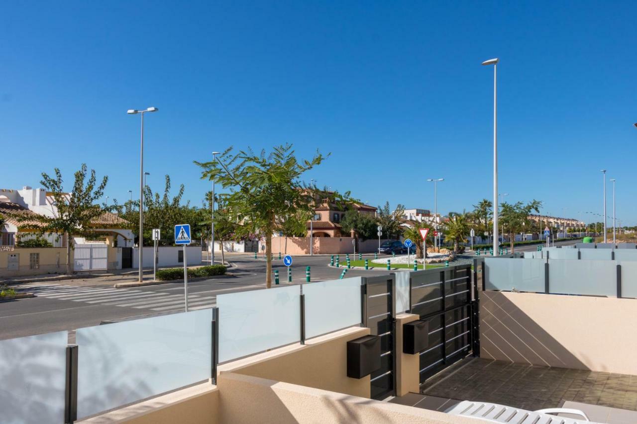 Playa Elisa Bay - Mil Palmeras Pilar de la Horadada Eksteriør bilde